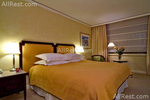 The Westin Zagreb 8